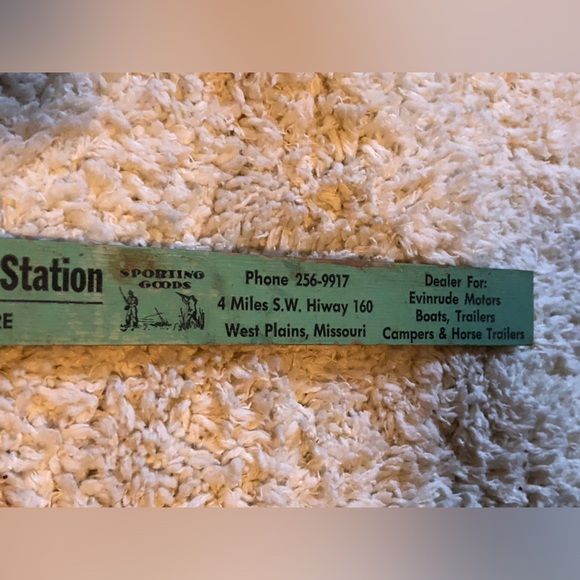9421 VTG Ruler Measure W/ MO Fish Laws Robertsons Mobile Svc. & Sporting Goods - Picture 2 of 14